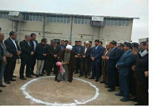 کلنگ زنی ساخت هنرستان کار و دانش در شهرک صنعتی زاهدان