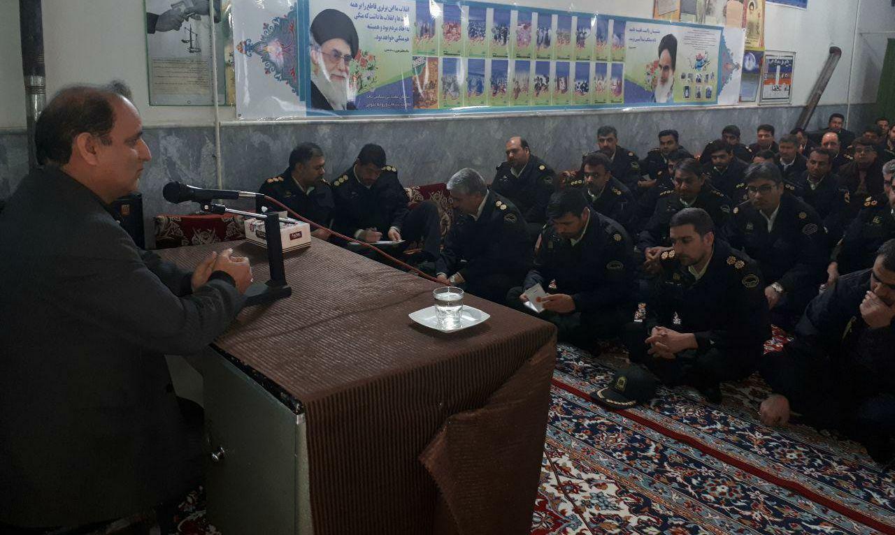 نیروی انتظامی حافظ ارزش&zwnj;های انقلاب اسلامی است