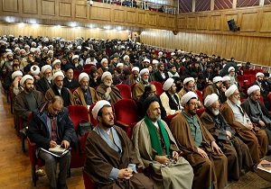 همایش فجر آفرینان انقلاب اسلامی در قزوین