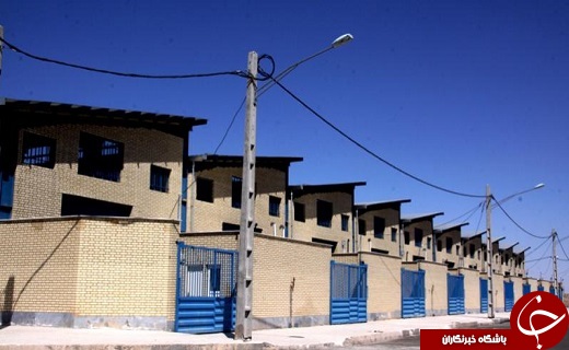 هنر دست منبت کاران قمی بر صنعت مبلمان کشور خود نمایی می کند