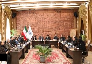 فعالیت ۹۶ دستگاه اتوبوس دوکابین در سامانه BRT تبریز