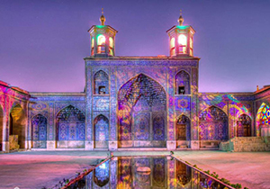 اتمام عملیات نورپردازی مسجد موقوفه نصیرالملک