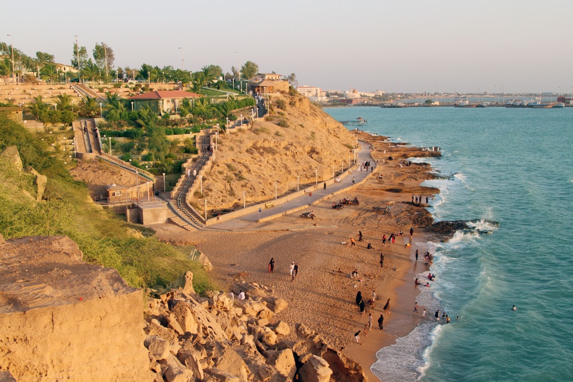 سیستان و بلوچستان شهری کویری کنار دریا/ ظرفیت استان برای تبدیل شدن به قطب صنعتی