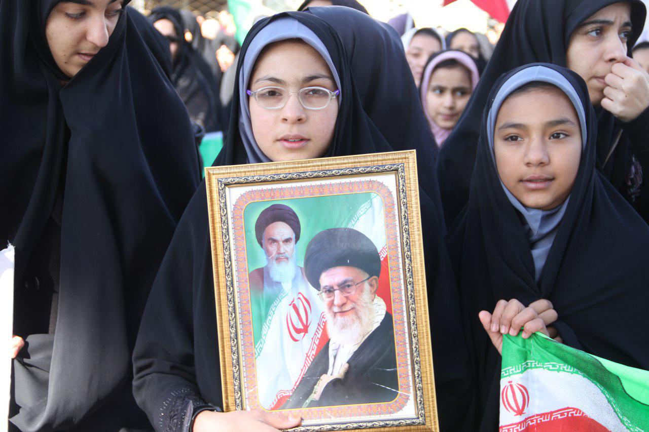 آغاز جشن های انقلاب اسلامی در تربت جام+ تصویر