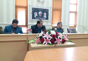 گردهمایی روسای شورا‌های دانش آموزی بافق با فرماندار
