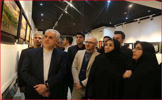 کمک مالی استاندار خراسان شمالی به نمایشگاه عکس خیریه