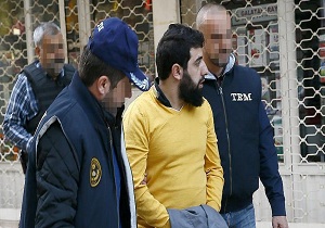 بازداشت ۱۳ نفر در ترکیه به دلیل مخالفت با اقدامات نظامی آنکارا در عفرین