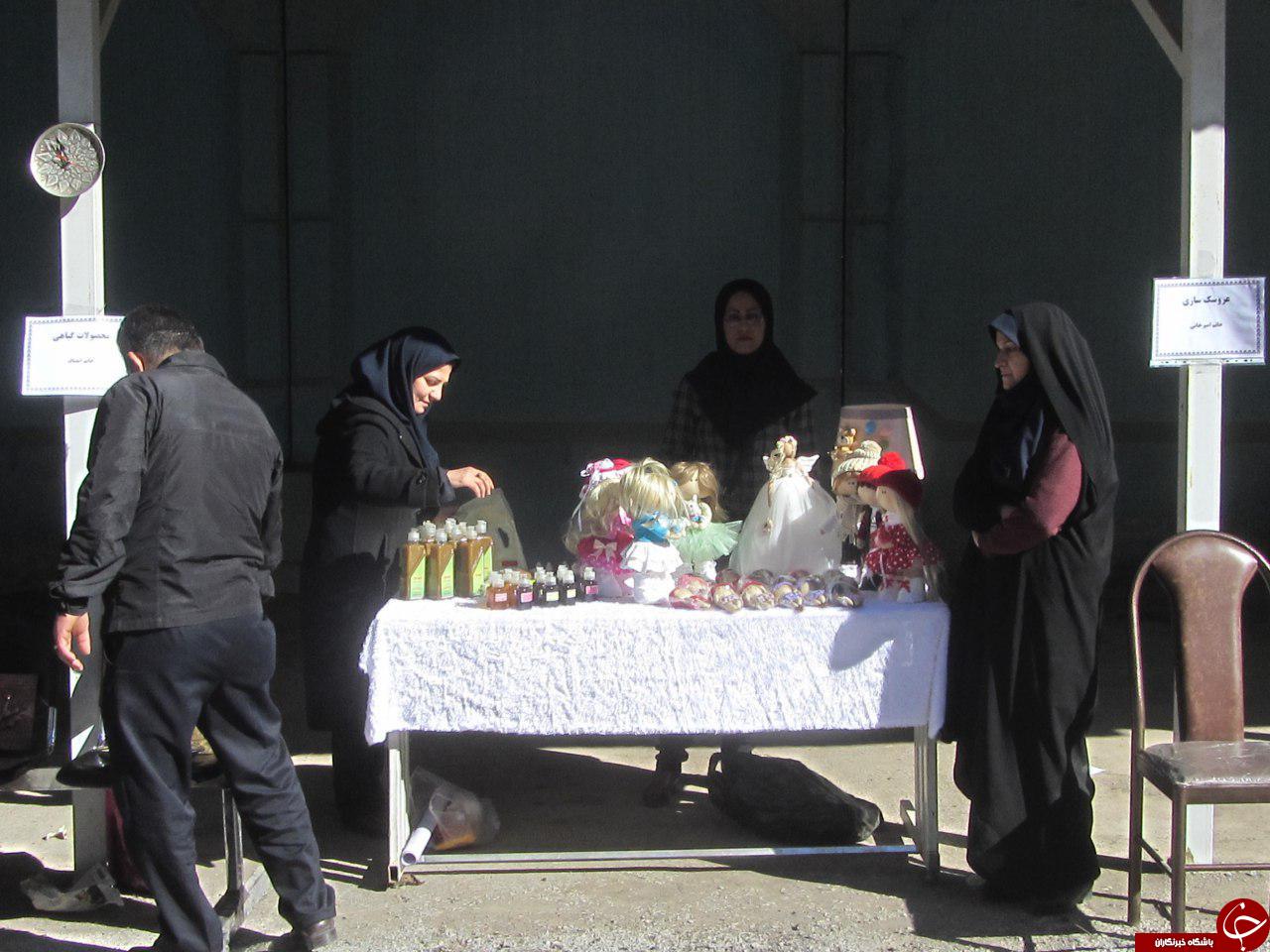 نمایشگاه تولیدات خانگی زنان استان کرمانشاه برگزار شد+تصاویر