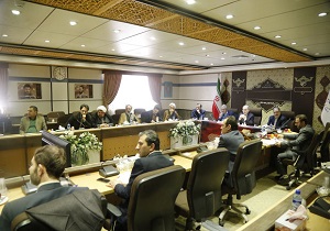 دانشگاه ها باید با صنعت هماهنگ باشند