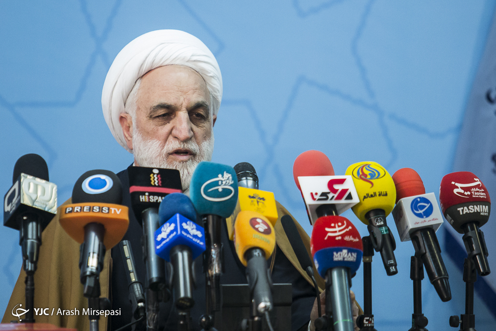 اگر مافیای خودرو وجود دارد اسناد آن را بدهند/ آخرین اخبار از پرونده قطار سمنان/ واکاوی ارتباط اعضای یک جریان سیاسی با اغتشاشات اخیر/ شناسایی نشدن عامل مشترک در ناآرامی&zwnj;های دی ماه