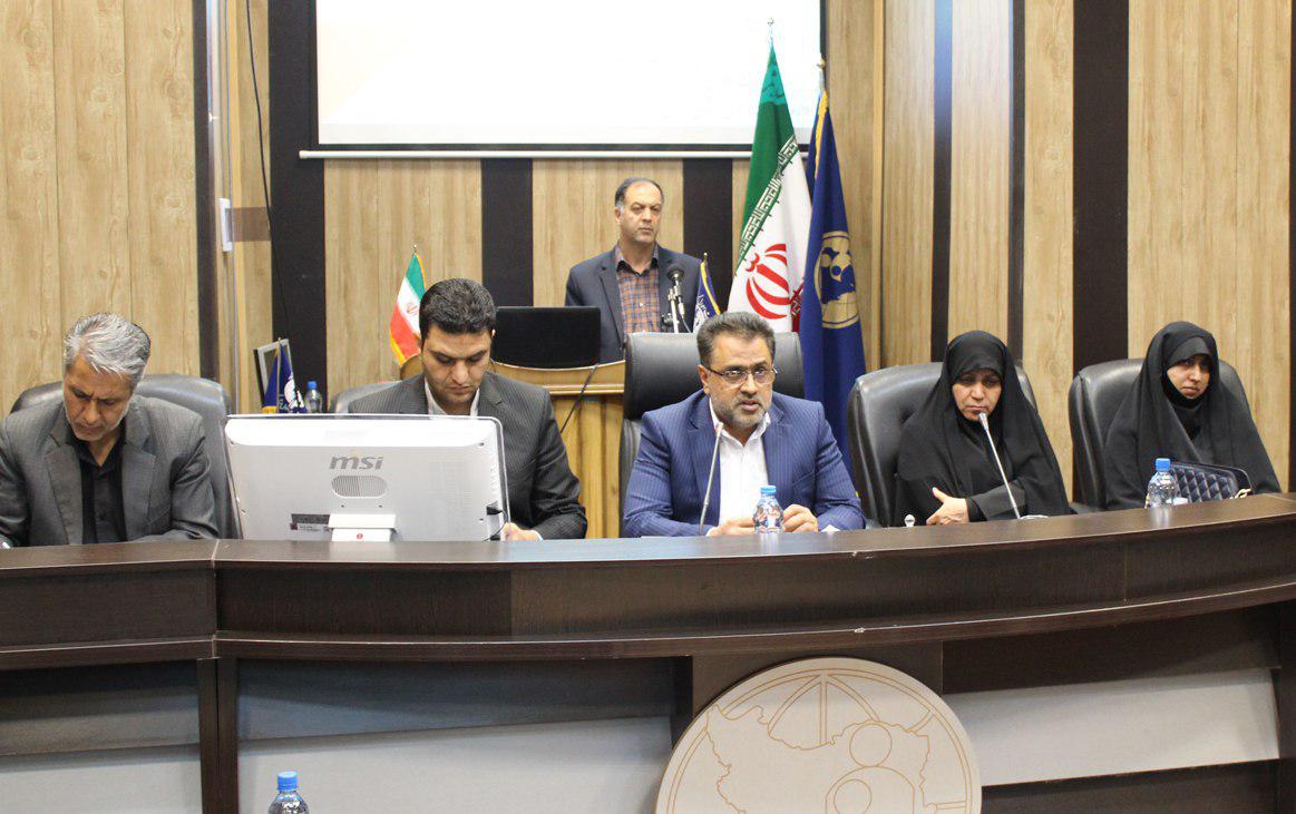 نشست اندیشه ورزی نقش زنان در انقلاب برگزار شد