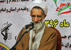 بقای انقلاب اسلامی در پیروی از مکتب اهل بیت است