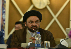 پرهیز از حضور تبلیغاتی مسئولان در دیدار‌های مردمی