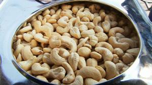 کشف خشکبار و کالای قاچاق در مراغه