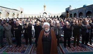 اقامه نماز باران در حرم مطهر رضوی