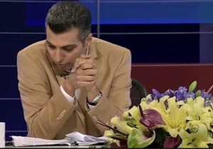 واکنش عادل فردوسی پور به صحبت های علی کریمی در کنفرانس مطبوعاتی +فیلم