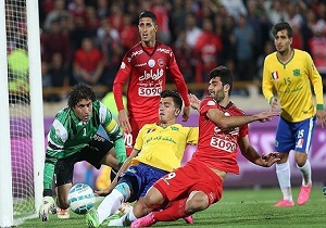فردا،بازی تیم فوتبال صنعت نفت وپرسپولیس تهران