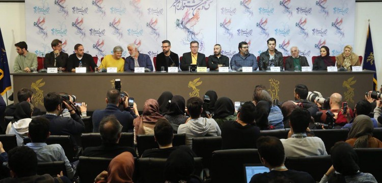 گزارش جلسه پرسش و پاسخ فیلم سینمایی &laquo;مغزهای کوچک زنگ زده&raquo;