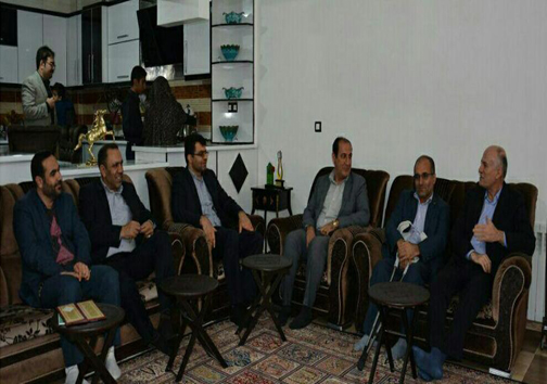 دیدار مدیرکل امور مالیاتی استان لرستان با همکار ایثارگر