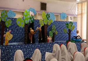 اجرای نمایش عروسکی در مراکز کانون پرورش فکری کودکان و نوجوانان ارومیه