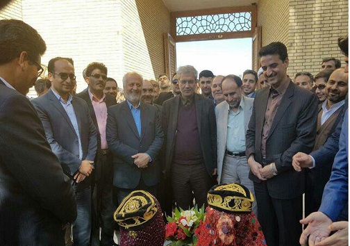 حضور وزیر تعاون،کار و رفاه اجتماعی در مزار شهدای طبس