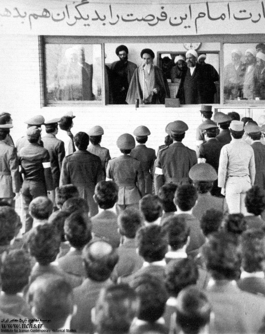 19 بهمن 57/بیعت همافران با امام خمینی(ره)