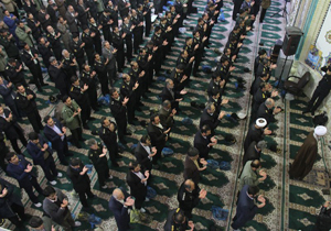 اقامه نماز وحدت در شهرکرد