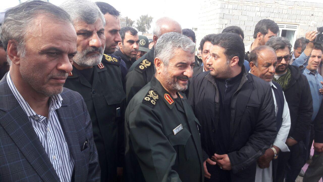 بازدید فرمانده سپاه کشور ازشهر اقتصاد مقاومتی ایران