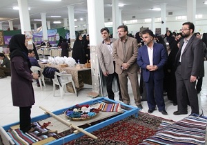 افتتاح نمایشگاه توانمندی بانوان ادرات یزد