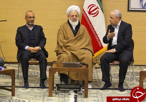 معاون&nbsp; رئيس جمهوربا  امام جمعه يزد ديدار كرد