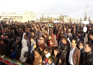 برگزاری همایش بزرگ پیاده روی خانوادگی در شهرستان خاتم