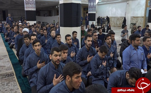 غبارروبی حرم بانوی کرامت (س)با حضور داوران فوتبال کشور+تصاویر