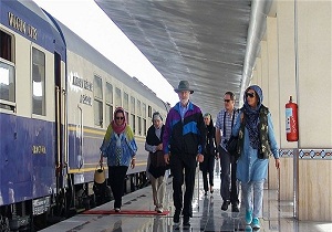 قطار گردشگری در همدان