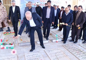 معاون رییس جمهور وارد میبد شد