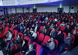 استقبال بیش از ۹ هزار زاهدانی از فیلم‌های فجر