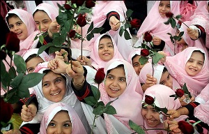مصلای شهرستان کارون میزبان جشن تکلیف دختران دانش آموز