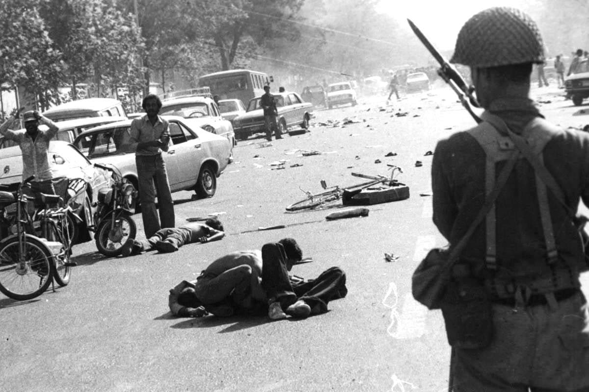 20 بهمن 57/ حمله گارد شاهنشاهی به همافران نیروی هوایی