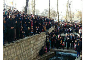 پیاده‎روی خانوادگی گرامیداشت دهه فجر در لردگان