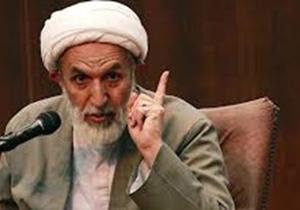 انقلاب اسلامی یکی از معجزات قرن است