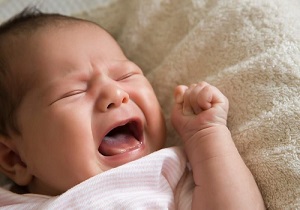 شیوه کنترل گریه شبانه کودک