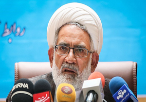 دادستان‌ها دفاع از حقوق عمومی را جدی بگیرند/مدیران ما یا افراط می‌کنند یا تفریط