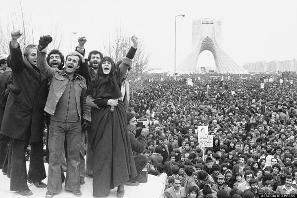 مروری بر نقاط خاطره انگیز انقلاب در پایتخت