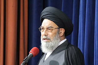 حضور در راهپیمائی ۲۲ بهمن از نظر عقلی، شرعی و انقلابی لازم است