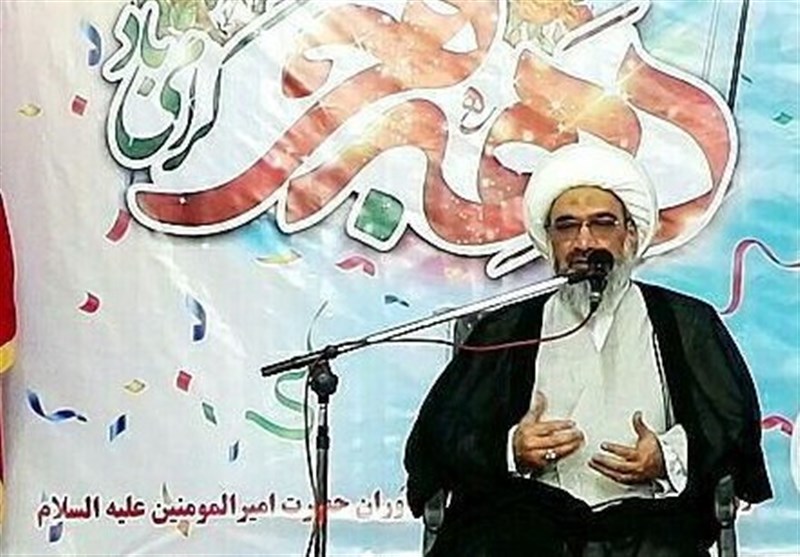 انقلاب اسلامی مستحکم و با قدرت به راه خودش ادامه می&zwnj;دهد