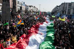 آغاز راهپیمایی یوم الله  22 بهمن در تبریز+تصاویر