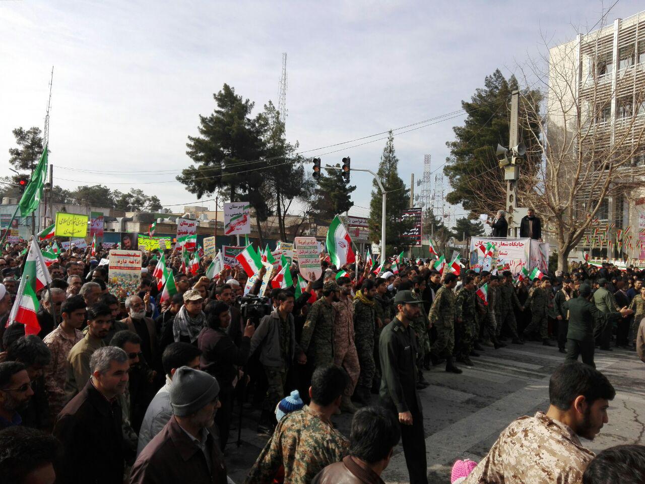 کرمانی ها آغاز کردند حماسه ای دیگر را در22بهمن + تصاویر