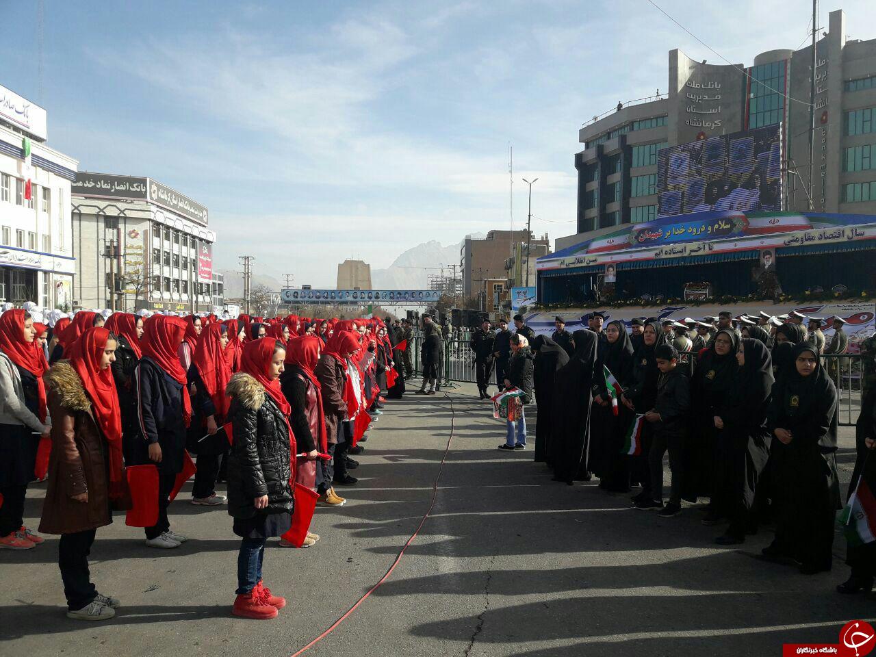 حضور عشایر کرمانشاه در راهپیمایی یوم الله 22 بهمن ماه+تصاویر