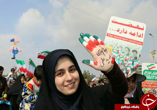 جلوه های حضور حماسی هرمزگانی ها در راهپیمایی 22 بهمن