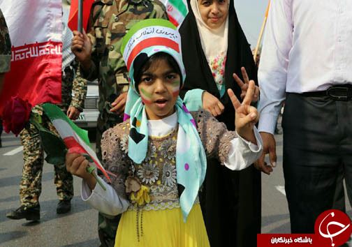 جلوه های حضور حماسی هرمزگانی ها در راهپیمایی 22 بهمن