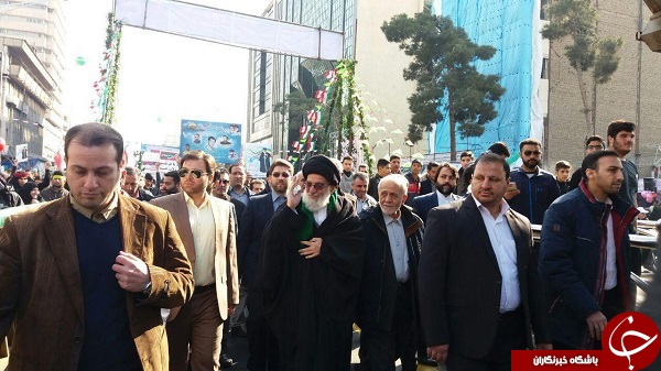 حضور چهره&zwnj;ها و سیاسیون در راهپیمایی باشکوه 22 بهمن